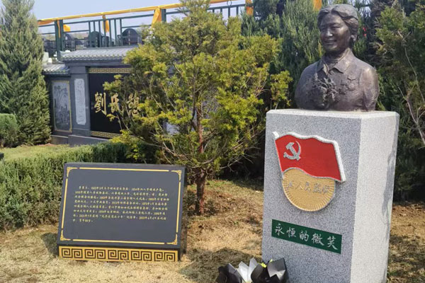 沈阳墓地选购指南：精选十佳墓园推荐龙福山纪念园